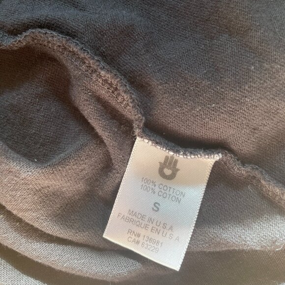 Spiritual Gangster Black Long Sleeve Crop Top & Love Is The Answer Graphic - Picture 9 of 9